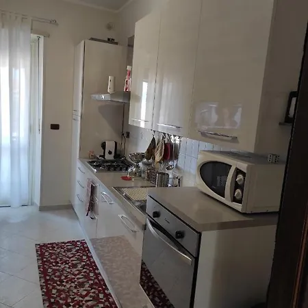 Apartment Santa Rita: Location Near Molinette Hospital & Politecnico